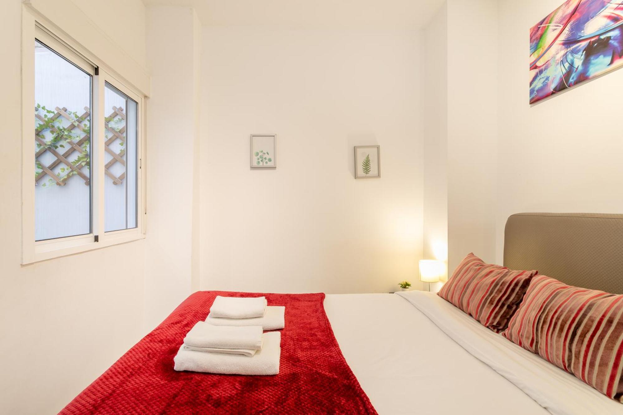 Apartamentos Centricos De San Leandro Alicante Ngoại thất bức ảnh
