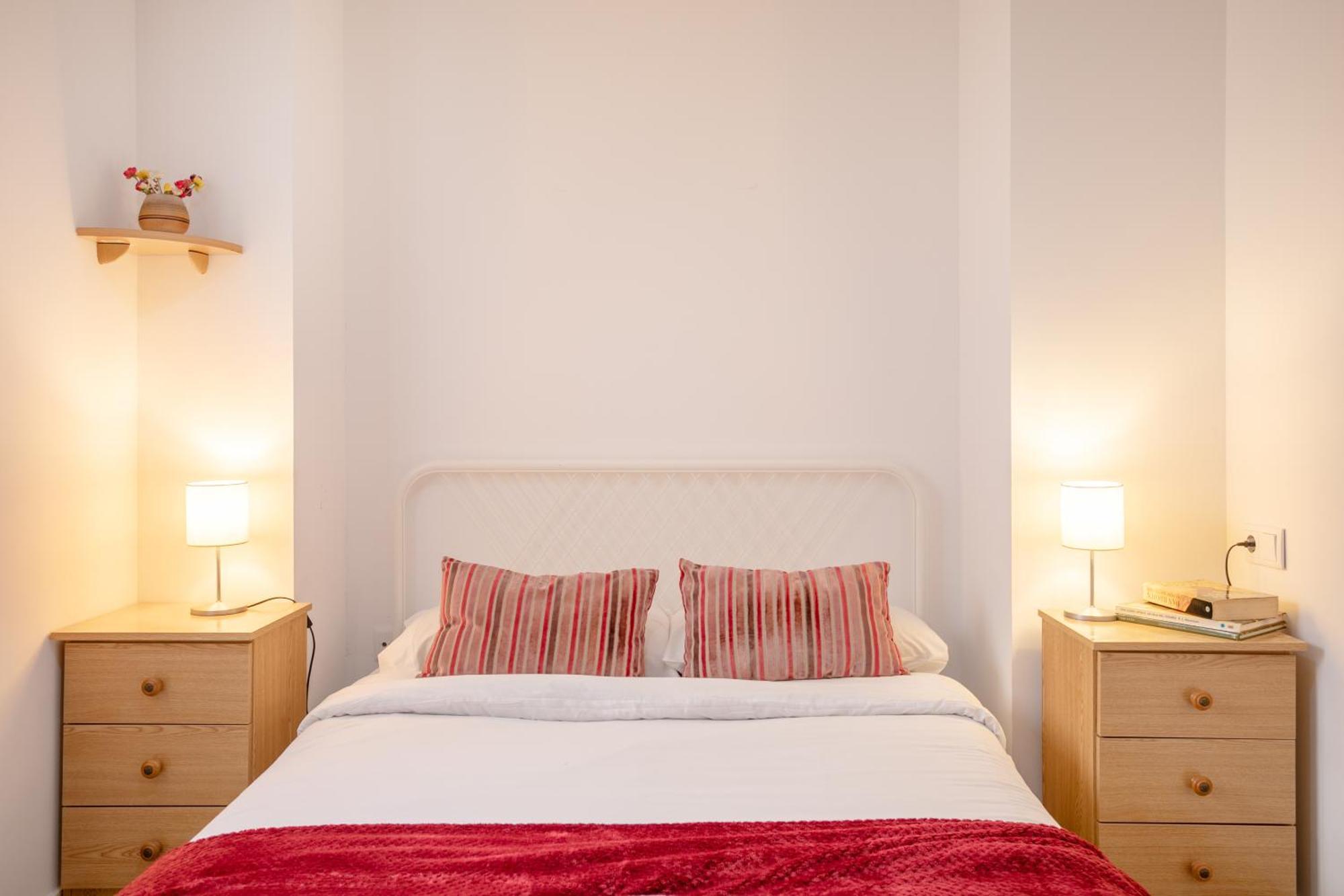 Apartamentos Centricos De San Leandro Alicante Ngoại thất bức ảnh