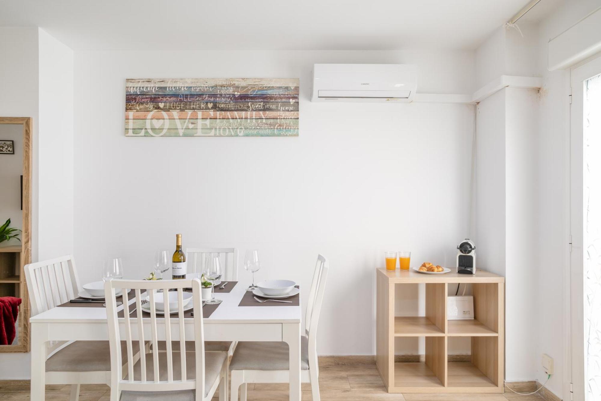 Apartamentos Centricos De San Leandro Alicante Ngoại thất bức ảnh